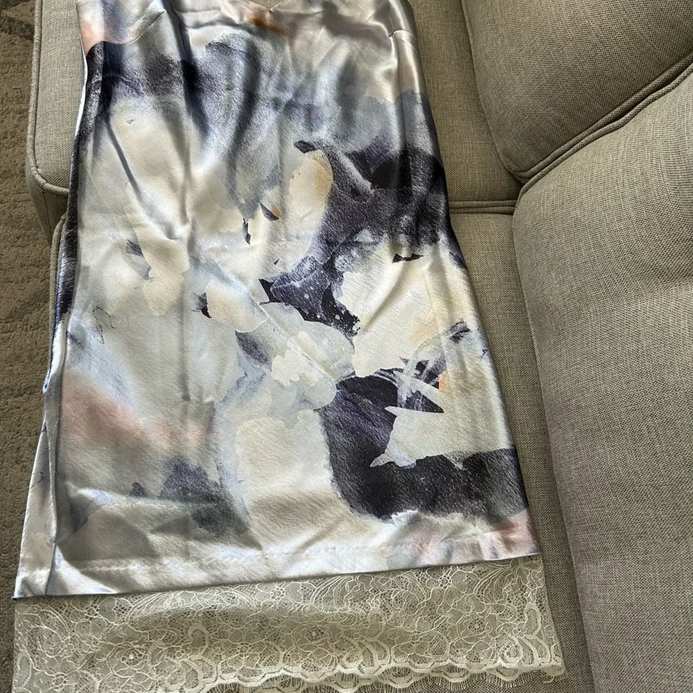 Abstract Pattern Satin Dress - Picture 3 of 11